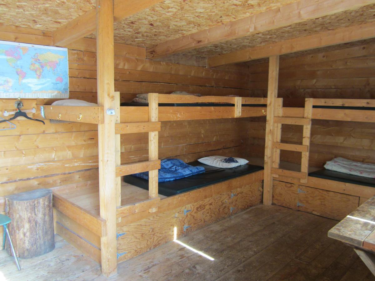 Dawson City River Hostel Buitenkant foto